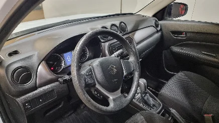 Suzuki Vitara photo-10